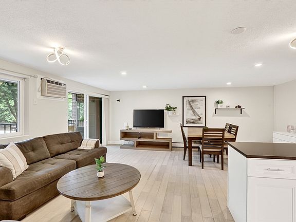 4th image of 66 Main St APT 26A