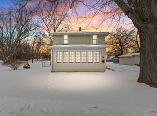 34 Oak St, Hillsdale, MI 49242