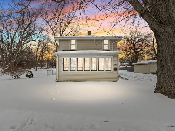 34 Oak St, Hillsdale, MI 49242