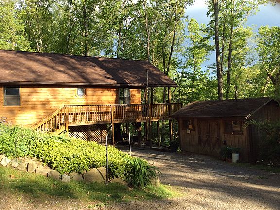 5th image of 49 Lakewood Ln