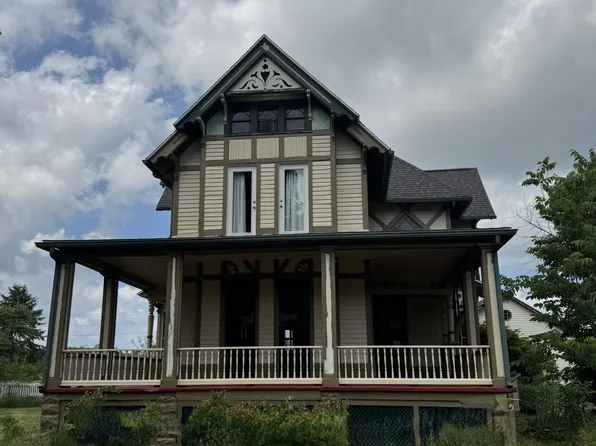 42304 W Red Arrow Hwy, Paw Paw, MI 49079