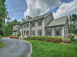 2 Shelton Rd #A, Mendham, NJ 07945