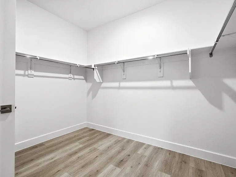 619 Sagebrush Trl — Photo 7