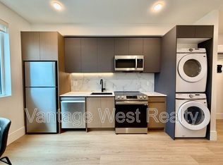 720 Klo Rd #415, Kelowna, BC V1Y 4X5