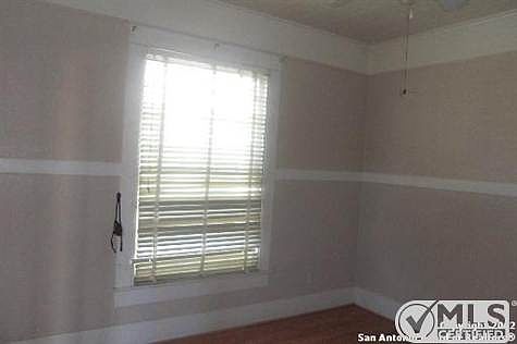 1st image of 270 Post Ave APT 2