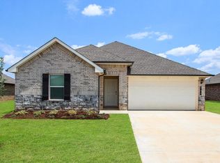704 Park Place Dr, Newcastle, OK 73065