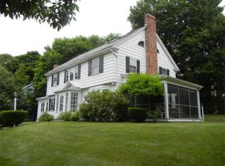 112 Bullough Park, Newton, MA 02460
