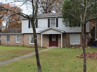 407 Waldrop Rd, Rainbow City, AL 35906