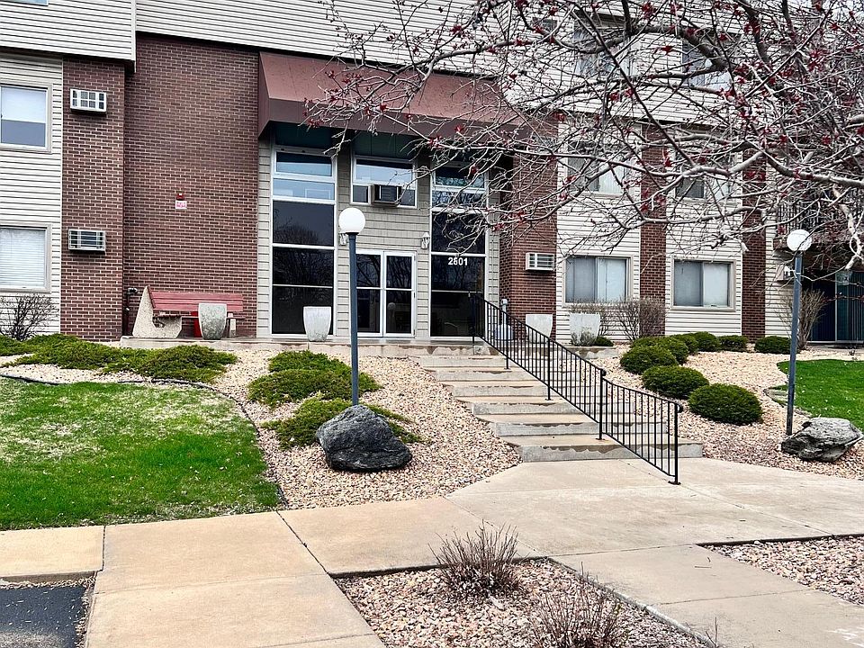 2801 Flag Ave N APT 121, New Hope, MN 55427 Zillow