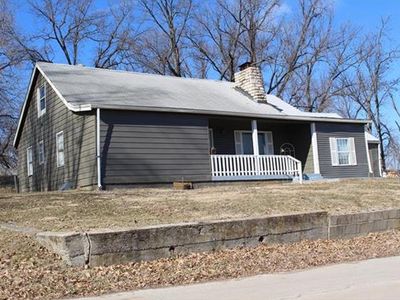 4836 Farley Ave, Kansas City, MO, 64129