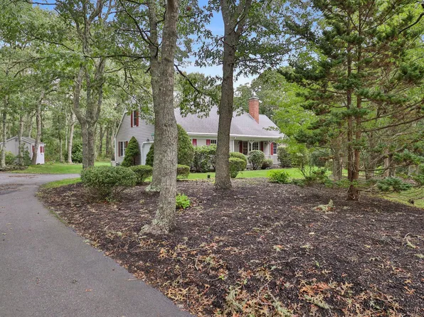 92 Blueberry Lane, Harwich, MA 02645