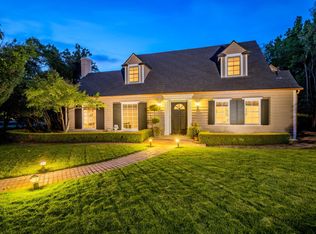 707 E Hampton Way, Fresno, CA 93704