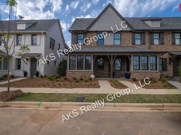 1012 Windsor Dr, Birmingham, AL 35242