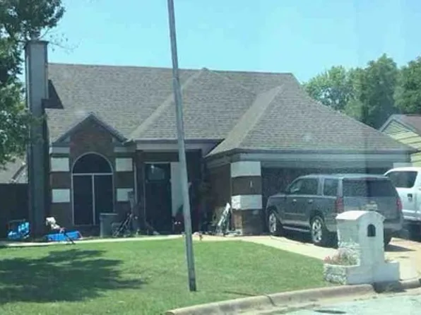 1012 Ashmount Ln, Arlington, TX 76017