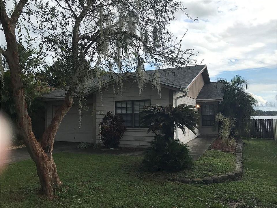 1st image of 699 Lake Dexter Cir