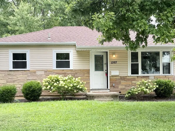 1597 Seabrook Rd, Dayton, OH 45432
