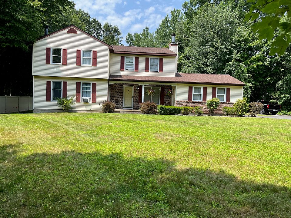 1st image of 11A Birch Glen Dr #11A