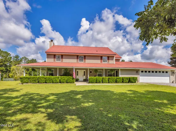 94 Woodland Rd, Carriere, MS 39426