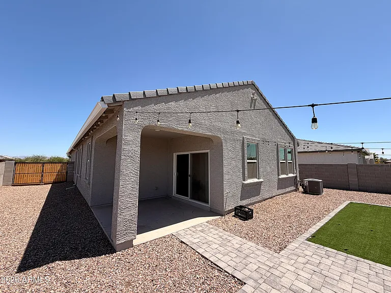 18389 W Whispering Wind Dr — Photo 15