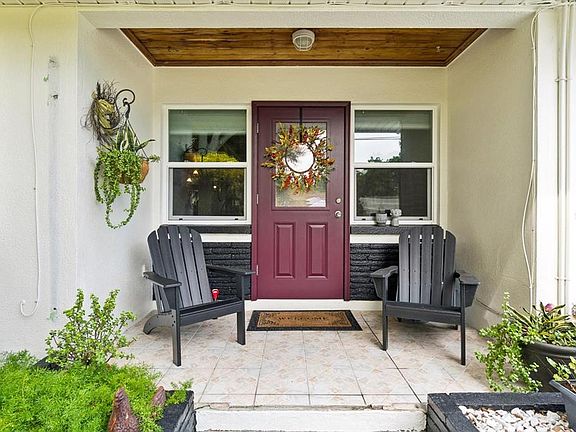 3rd image of 400 N CORONA AVENUE