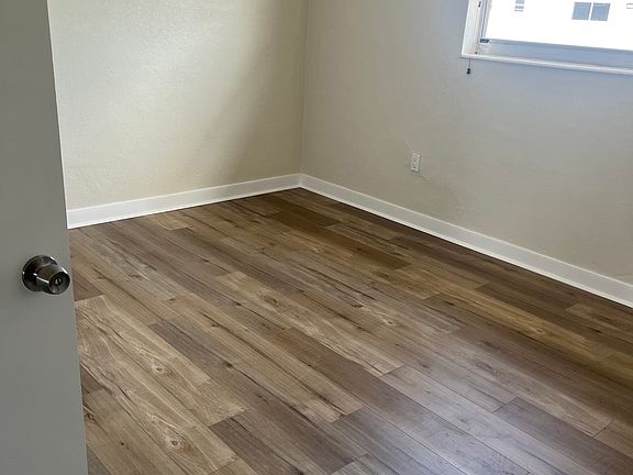 2nd image of 4300 SW 67th Ave APT 40