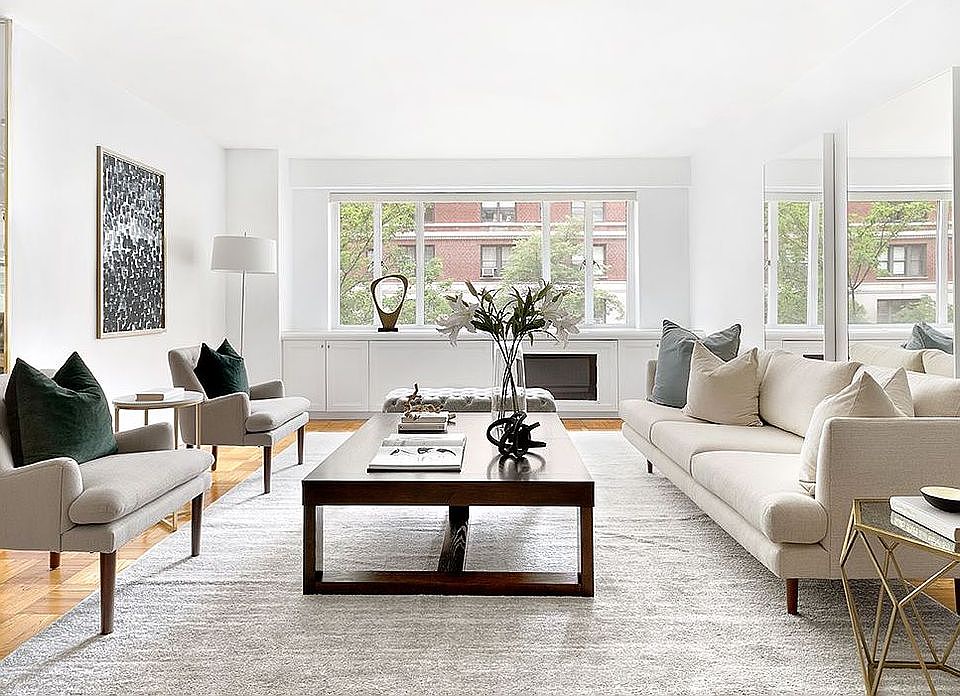 1st image of 135 E 71st St APT 2A
