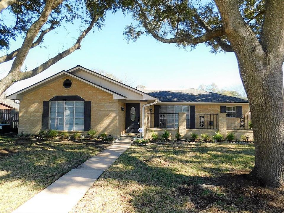 Wonderful home with recent roof and paint!