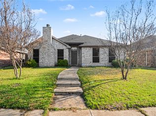 2532 Spring Rain Dr, Mesquite, TX 75181