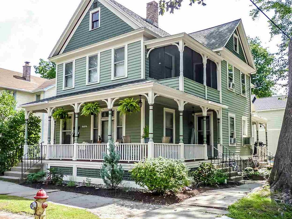 1st image of 22 York Ave