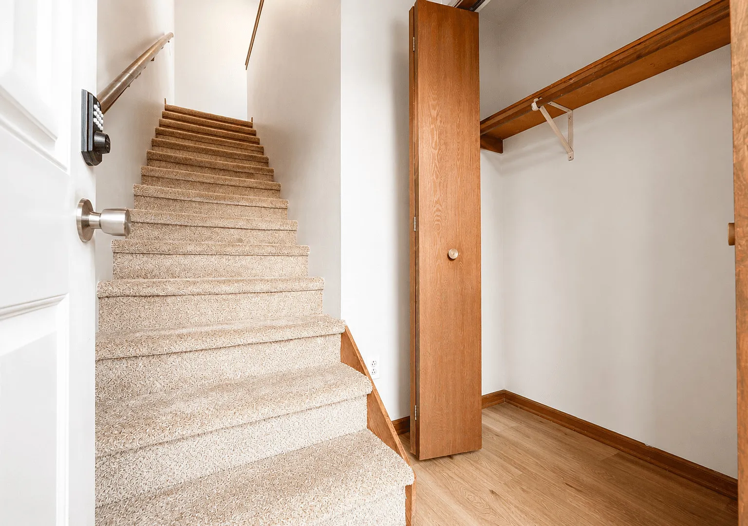 Oak Street Townhomes — Photo 1