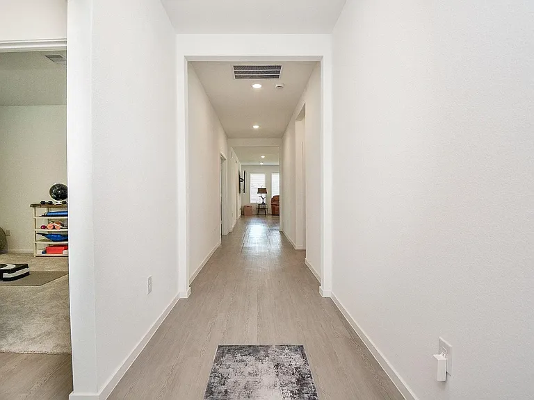 26610 Coast Redwood Dr — Photo 6