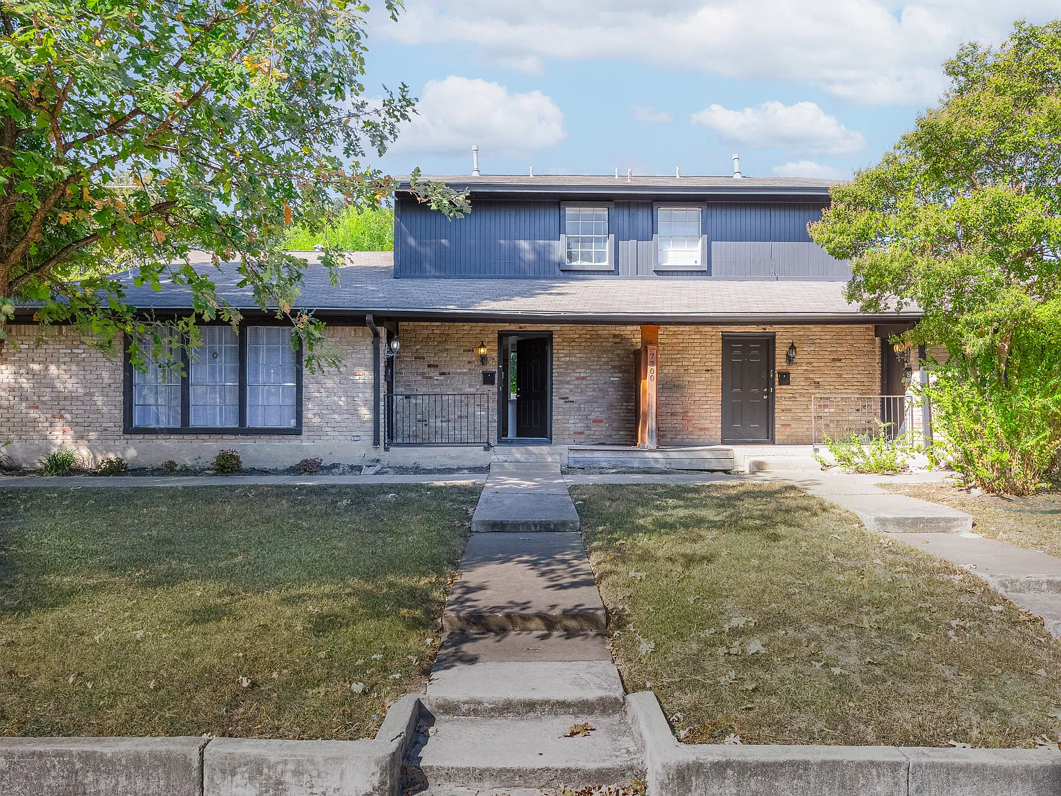 7200 Creekside Dr — Photo 1