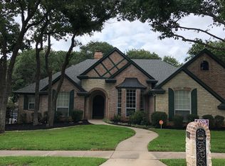420 Windjammer Ln, Azle, TX 76020