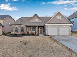 145 Wild Hickory Cir, Easley, SC 29642