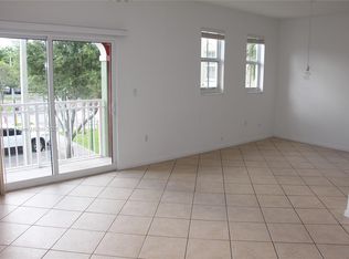 11202 NW 83rd St APT 207, Doral, FL 33178