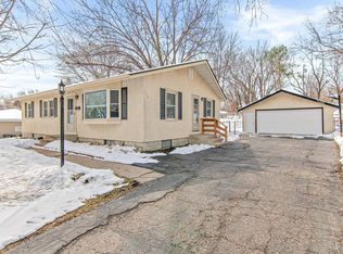 3348 72nd St E, Inver Grove Heights, MN 55076