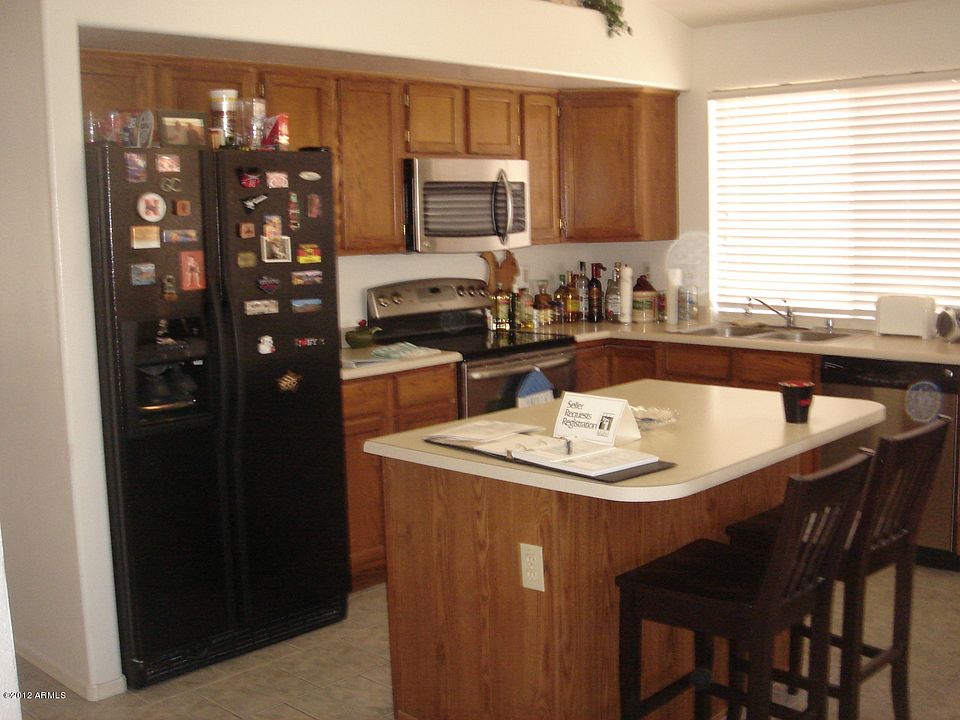 2nd image of 4505 E South Fork Dr