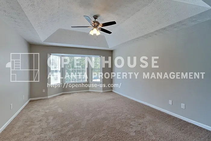 4504 Rushing Wind Ct — Photo 10