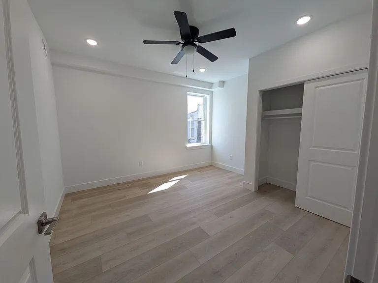 115 N 63rd St #10 — Photo 5