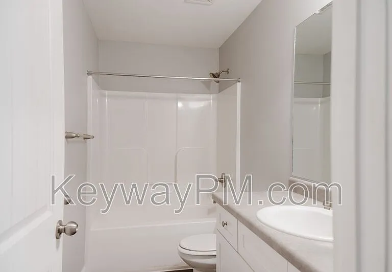 1011 Coveside Trl — Photo 10