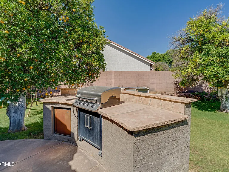 4335 E Fox Cir — Photo 57