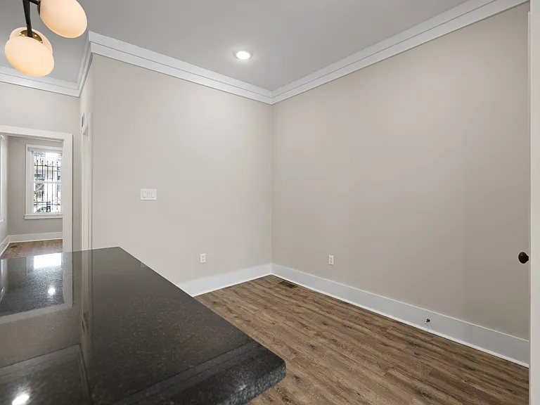 52 Q St NE #1 — Photo 19