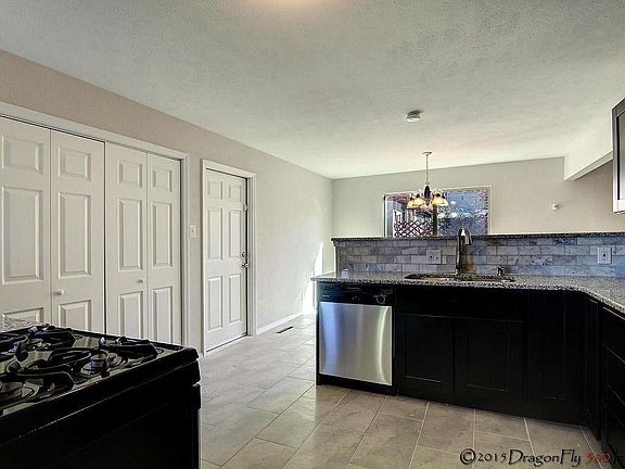 2nd image of 5100 Ponderosa Ave NE