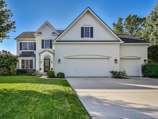18339 Benton Oak Dr, Noblesville, IN 46060