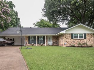 1004 Cinderella Ct, Alexandria, LA 71303