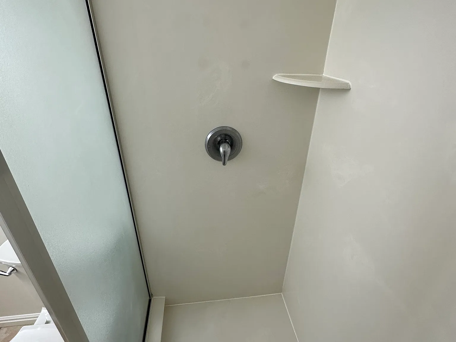 3 bed, 1625 sqft, $2,500 — Photo 3