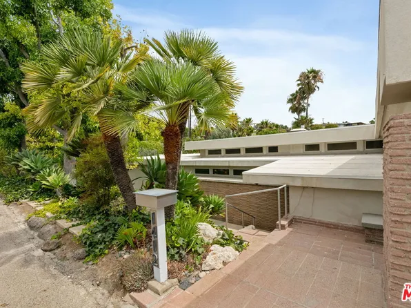 1412 N Tigertail Rd, Los Angeles, CA 90049