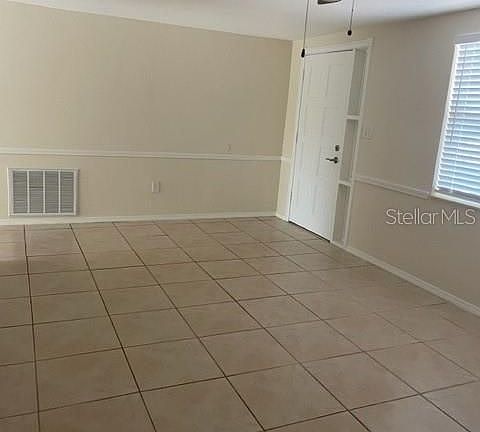 4th image of 2043 Shannon Dr