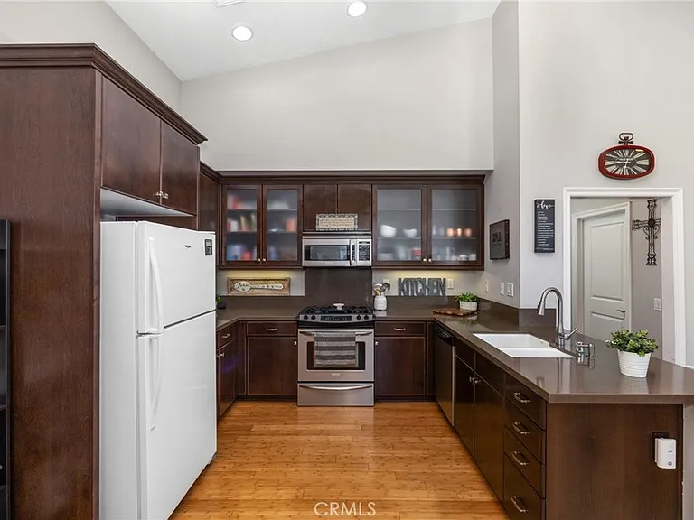 1406 S California Ave #D — Photo 14