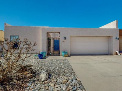6009 Vista Campo Rd NE, Albuquerque, NM, 87109